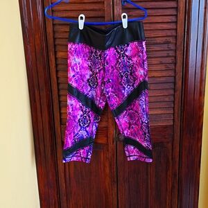 Medium pink gym capri